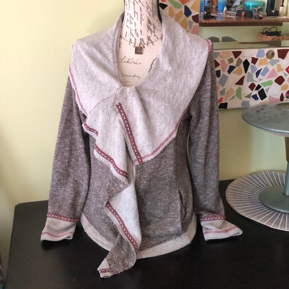 Hem & Thread Jacket - Picture 2 of 6